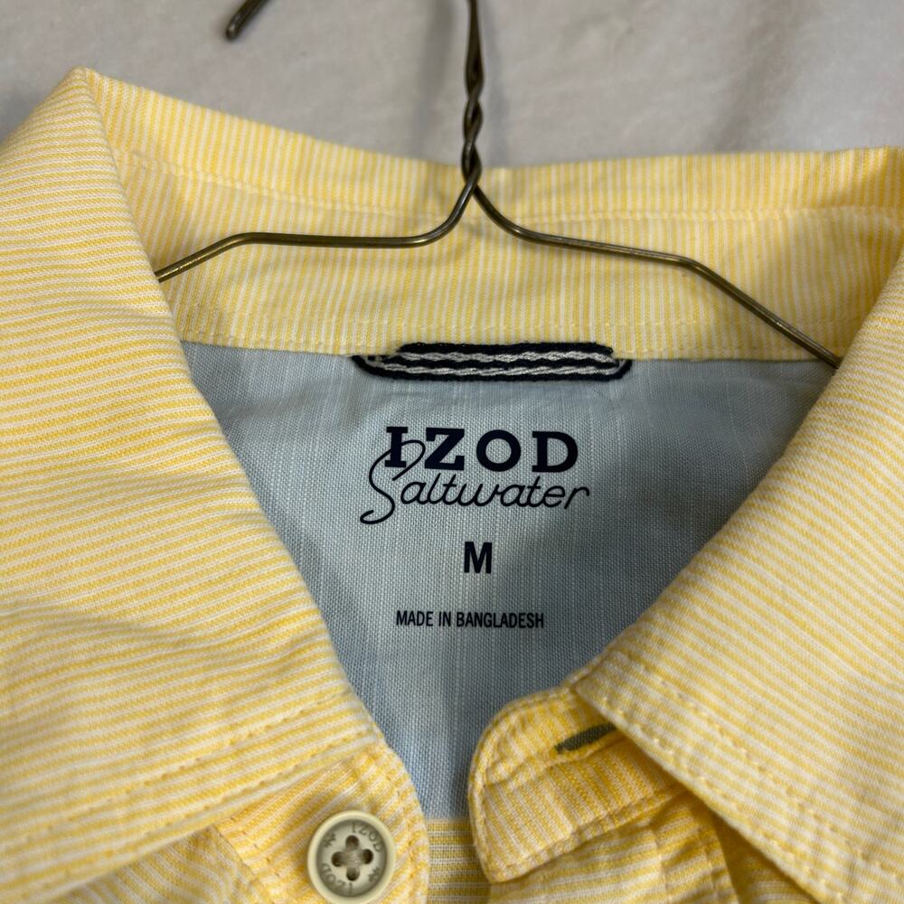 IZOD Saltwater Men’s Short Sleeve Button Down Shirt, Pastel Yellow, Size Medium - Picture 3 of 7
